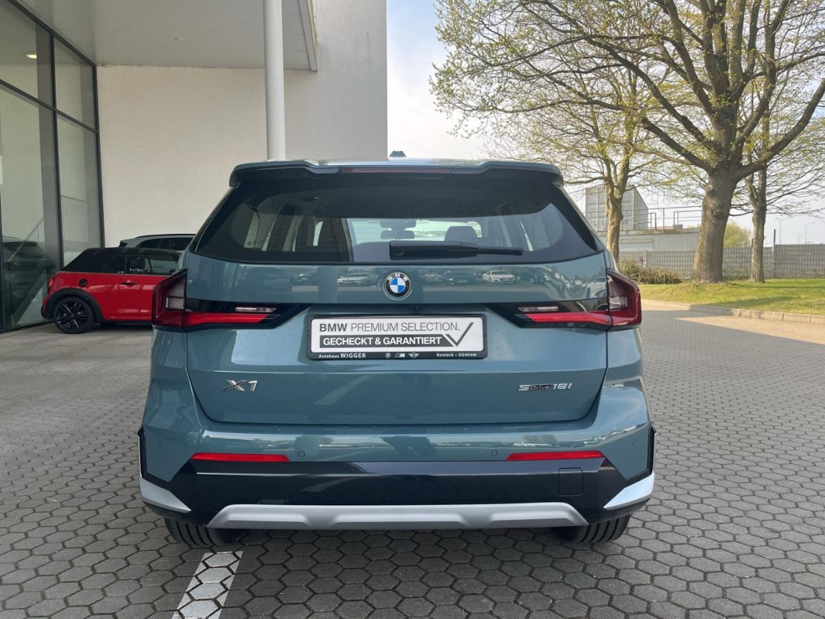 Originalaufnahme des Fahrzeugs Originalaufnahme des Fahrzeugs