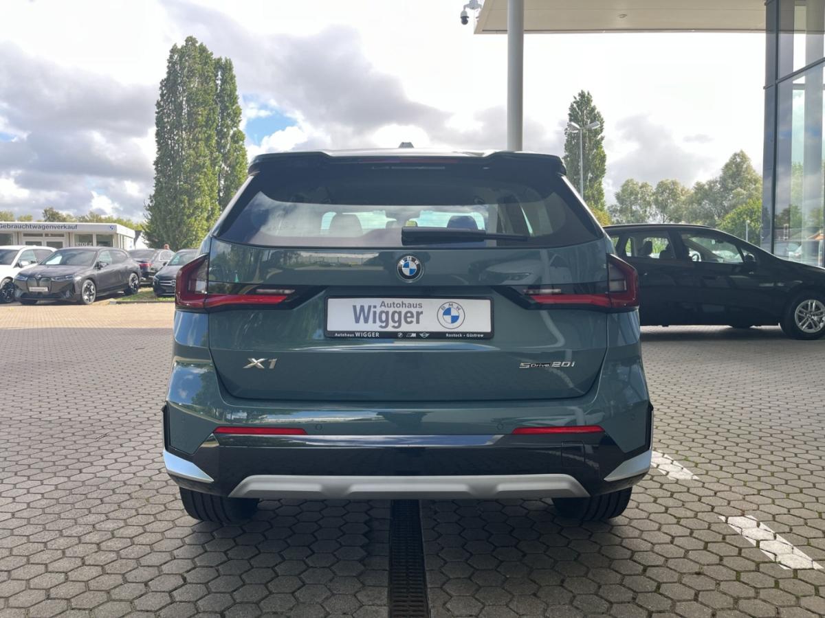Originalaufnahme des Fahrzeugs Originalaufnahme des Fahrzeugs