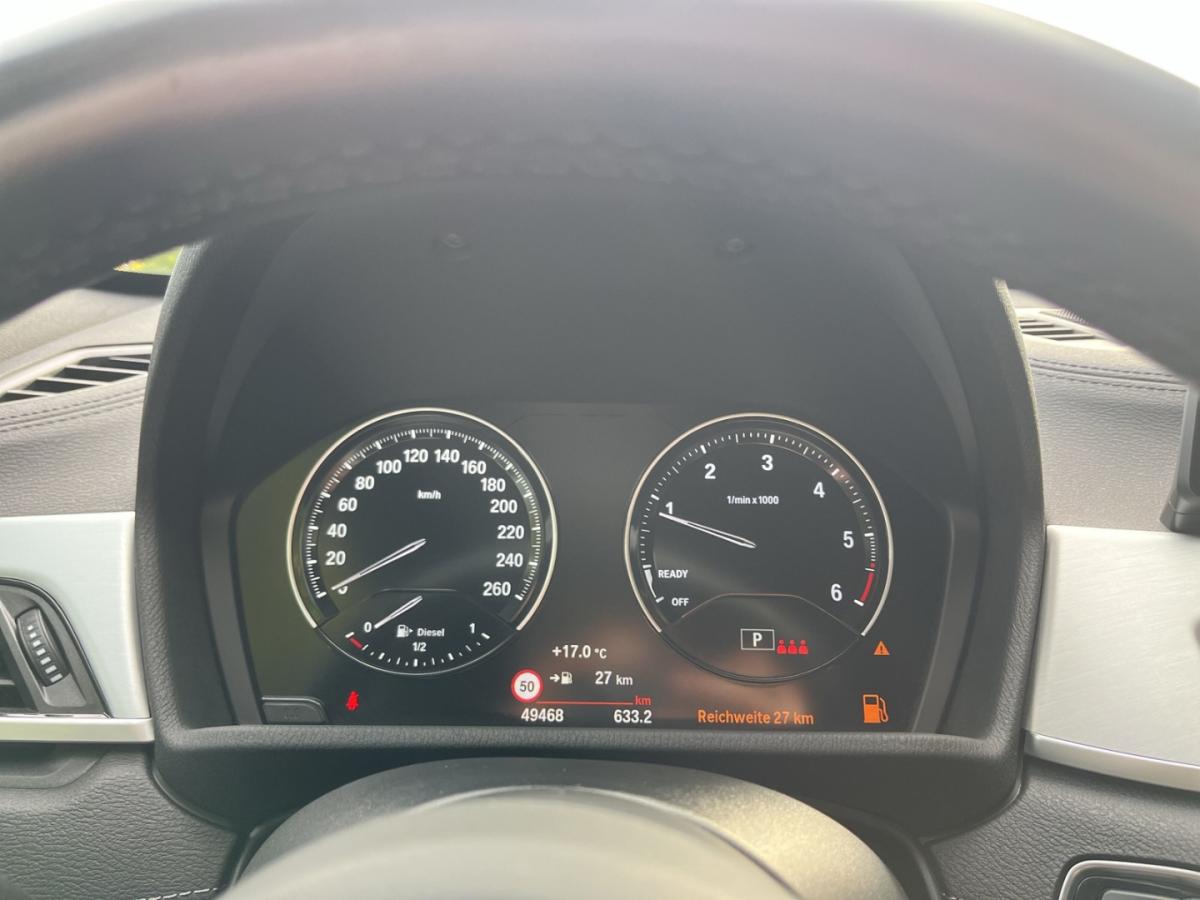 Originalaufnahme des Fahrzeugs Originalaufnahme des Fahrzeugs