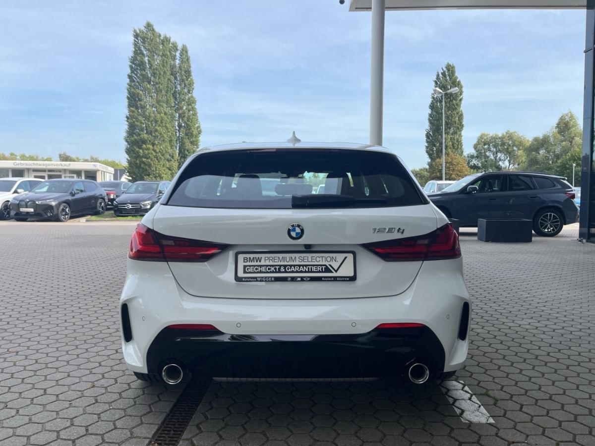 Originalaufnahme des Fahrzeugs