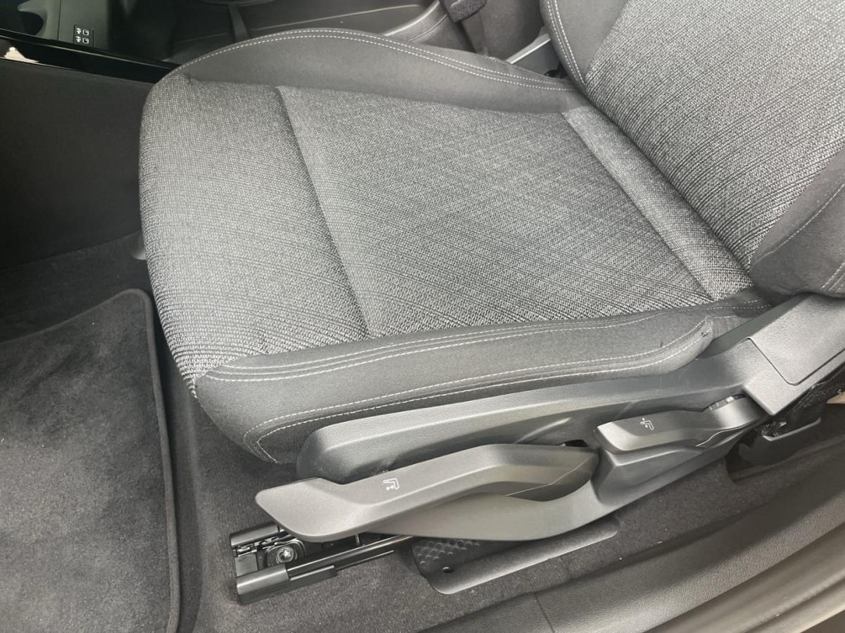 Originalaufnahme des Fahrzeugs Originalaufnahme des Fahrzeugs