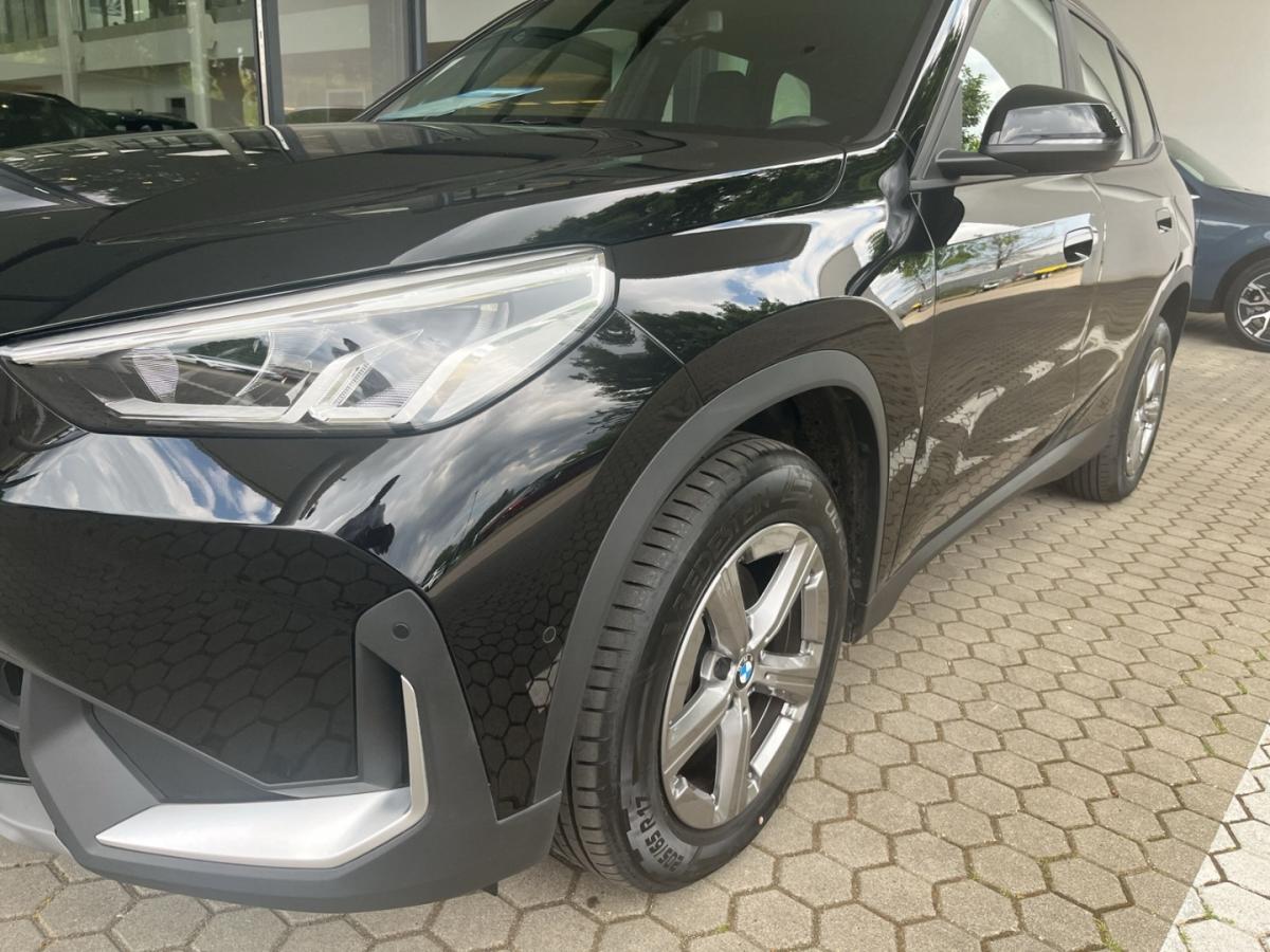 Originalaufnahme des Fahrzeugs Originalaufnahme des Fahrzeugs