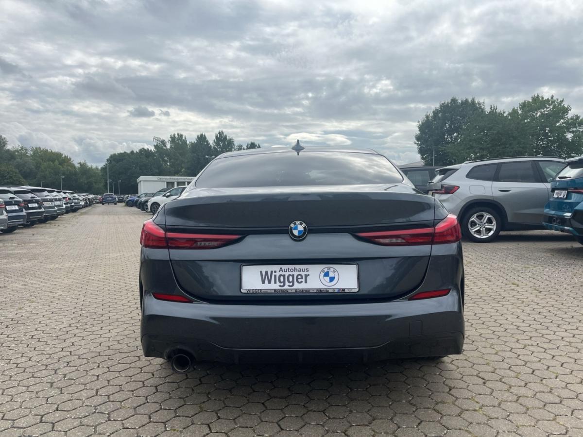 Originalaufnahme des Fahrzeugs Originalaufnahme des Fahrzeugs