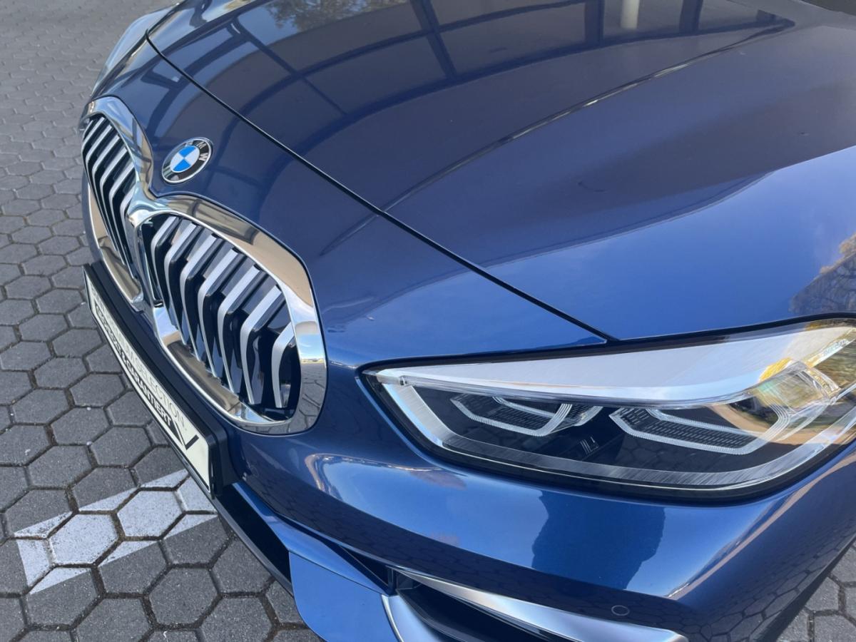 Originalaufnahme des Fahrzeugs Originalaufnahme des Fahrzeugs