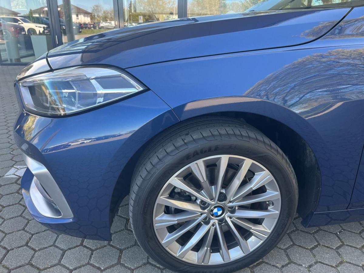 Originalaufnahme des Fahrzeugs Originalaufnahme des Fahrzeugs