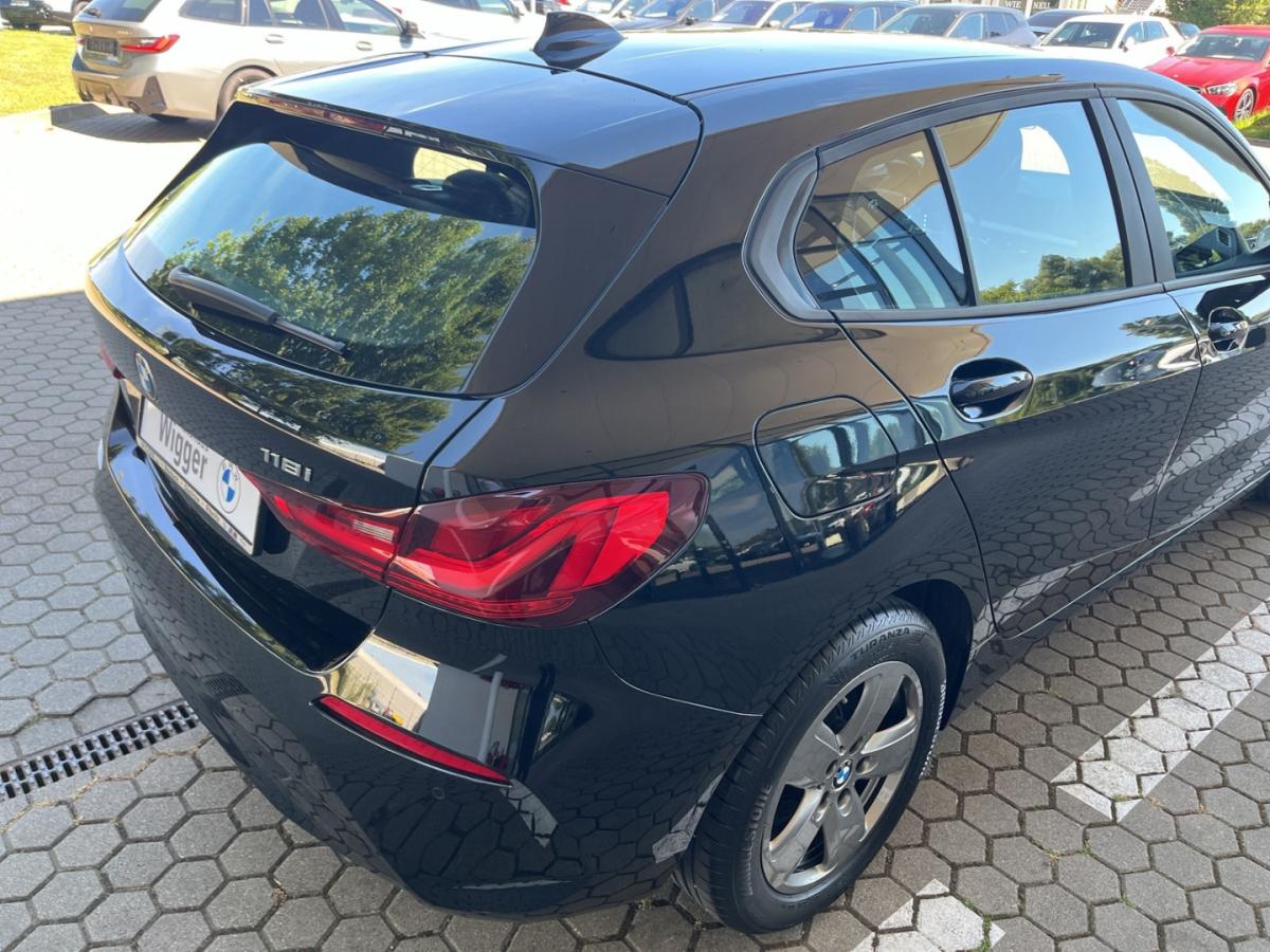 Originalaufnahme des Fahrzeugs