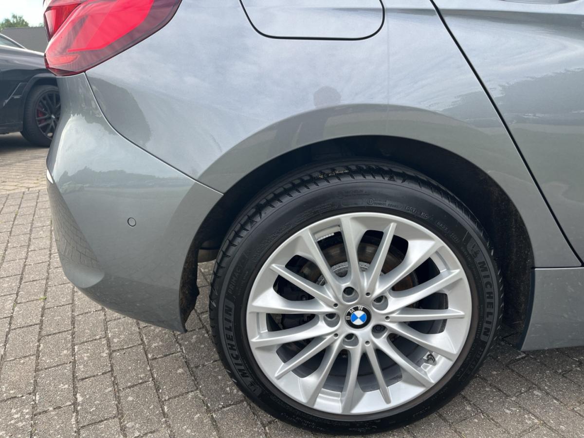 Originalaufnahme des Fahrzeugs Originalaufnahme des Fahrzeugs
