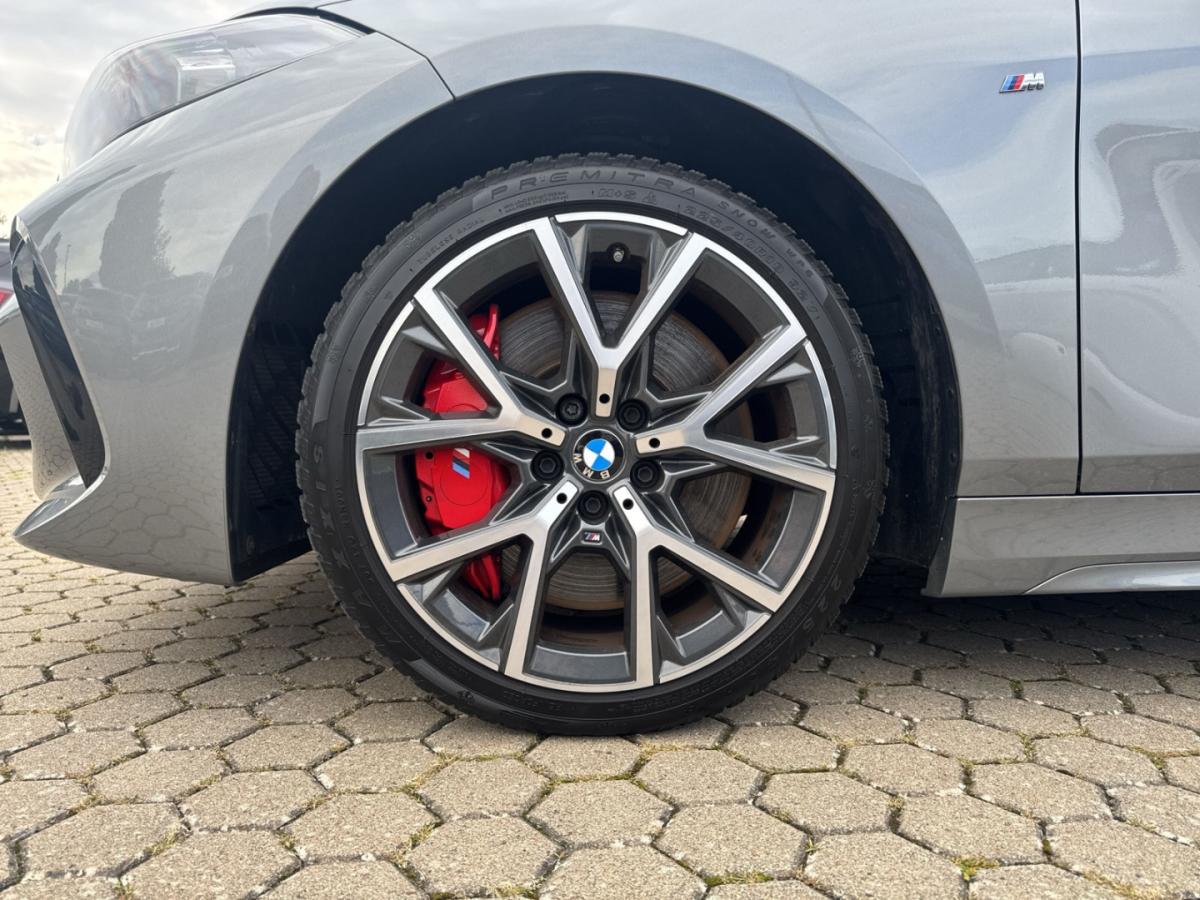 Originalaufnahme des Fahrzeugs