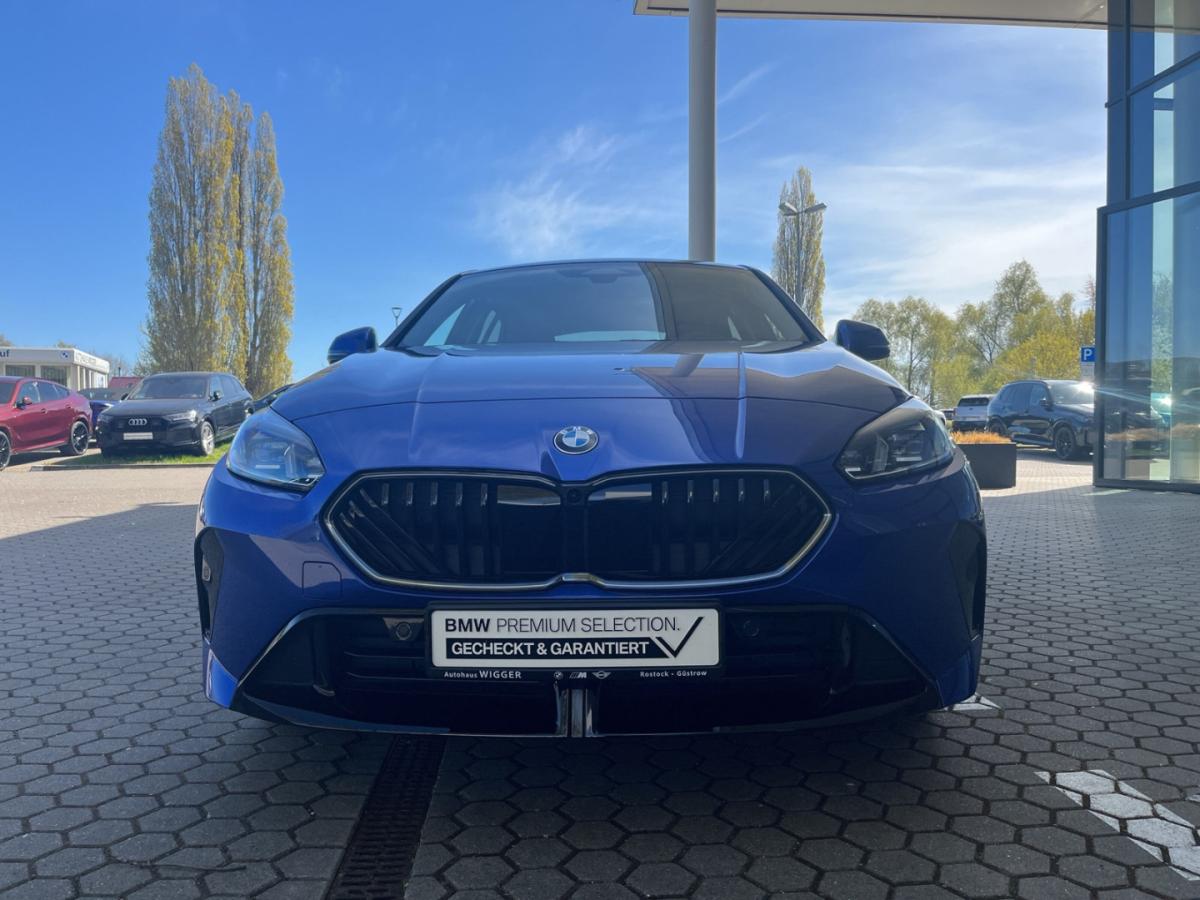 Originalaufnahme des Fahrzeugs Originalaufnahme des Fahrzeugs
