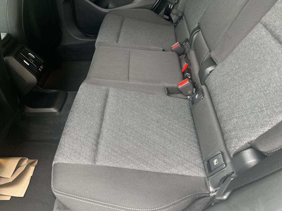 Originalaufnahme des Fahrzeugs Originalaufnahme des Fahrzeugs