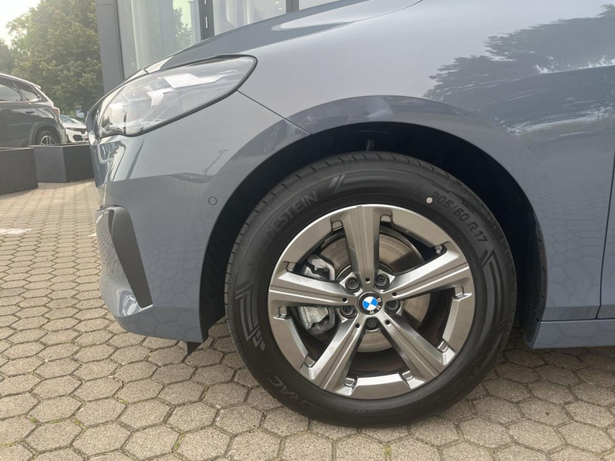 Originalaufnahme des Fahrzeugs Originalaufnahme des Fahrzeugs