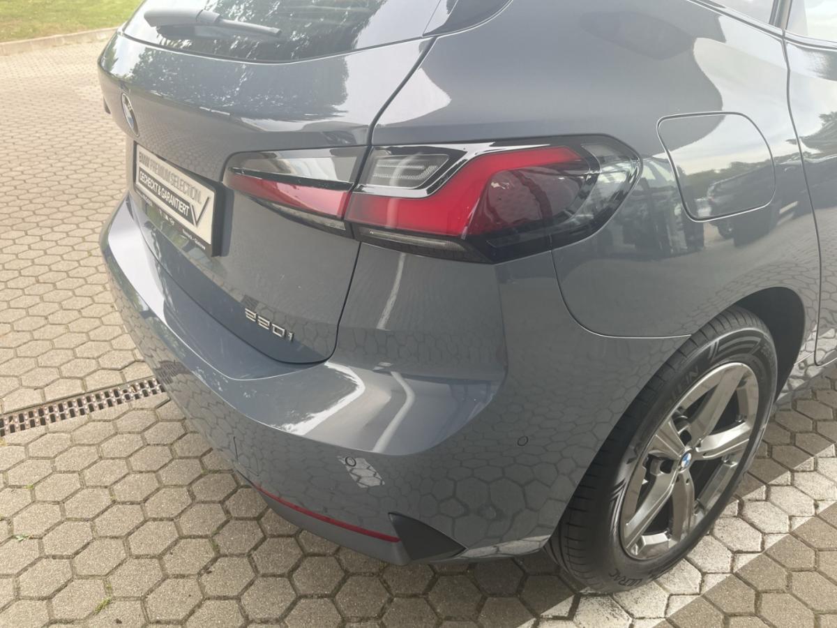 Originalaufnahme des Fahrzeugs Originalaufnahme des Fahrzeugs