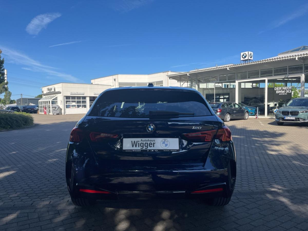 Originalaufnahme des Fahrzeugs Originalaufnahme des Fahrzeugs