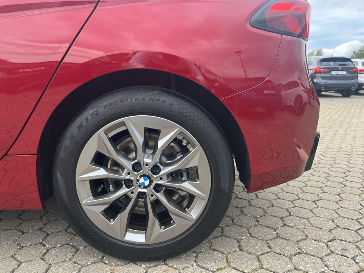 Originalaufnahme des Fahrzeugs Originalaufnahme des Fahrzeugs