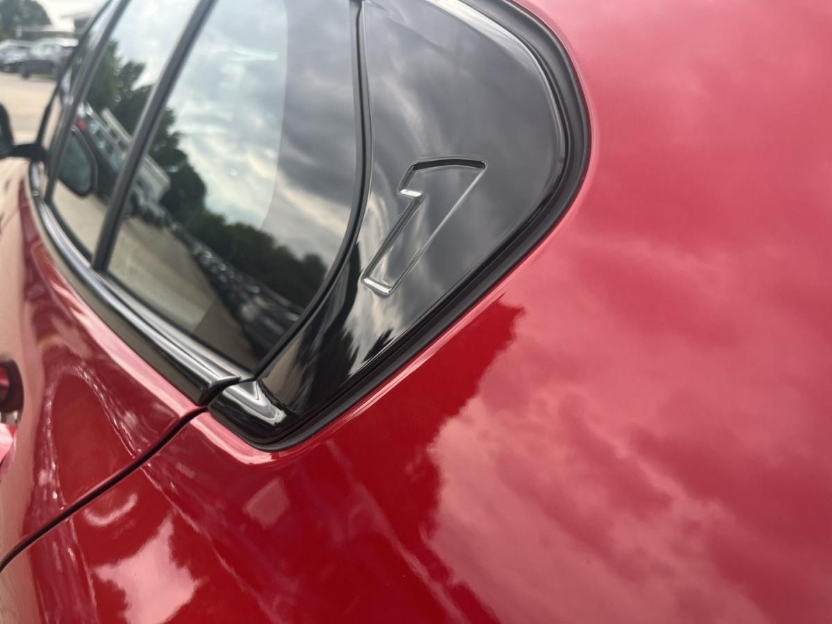 Originalaufnahme des Fahrzeugs Originalaufnahme des Fahrzeugs
