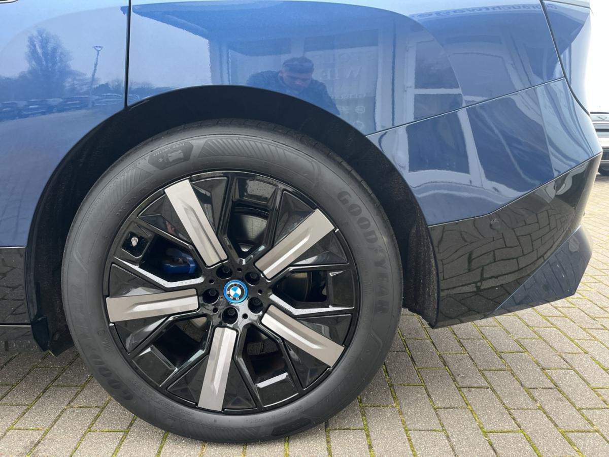 Originalaufnahme des Fahrzeugs Originalaufnahme des Fahrzeugs