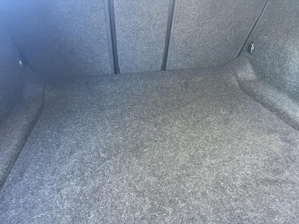 Originalaufnahme des Fahrzeugs Originalaufnahme des Fahrzeugs