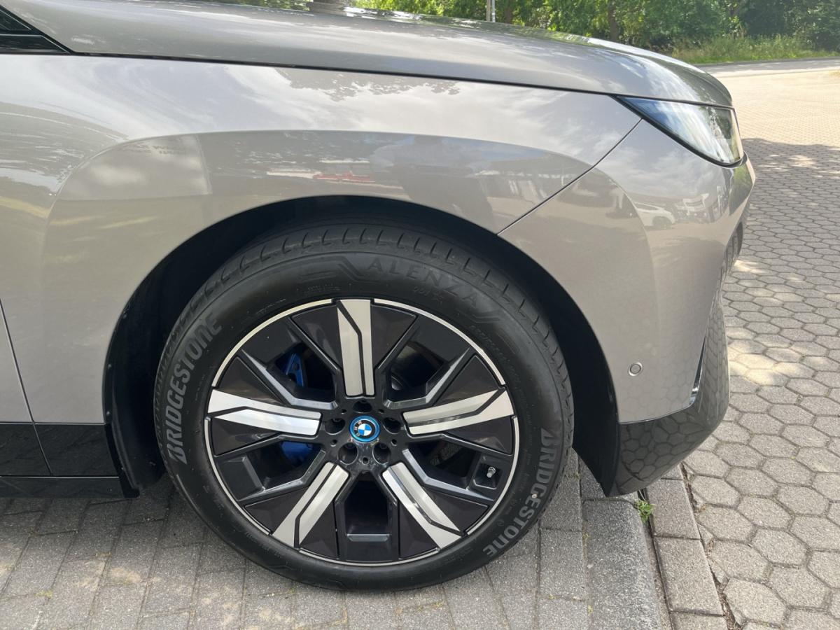 Originalaufnahme des Fahrzeugs Originalaufnahme des Fahrzeugs