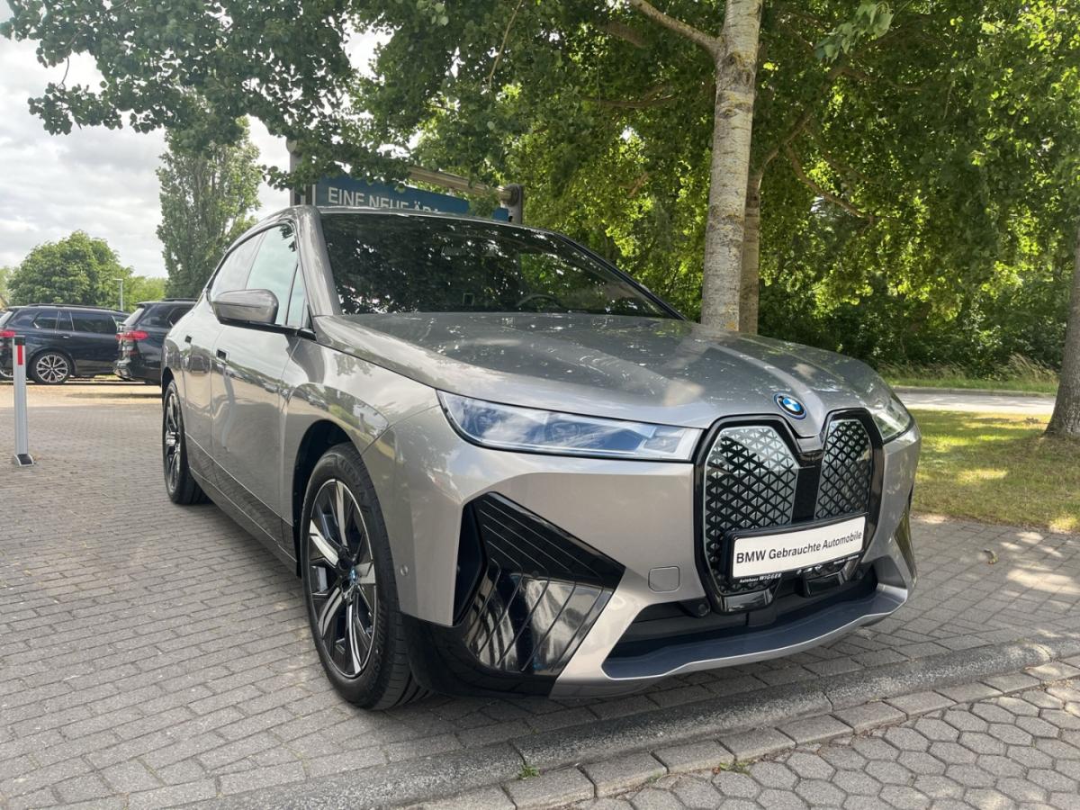 Originalaufnahme des Fahrzeugs Originalaufnahme des Fahrzeugs