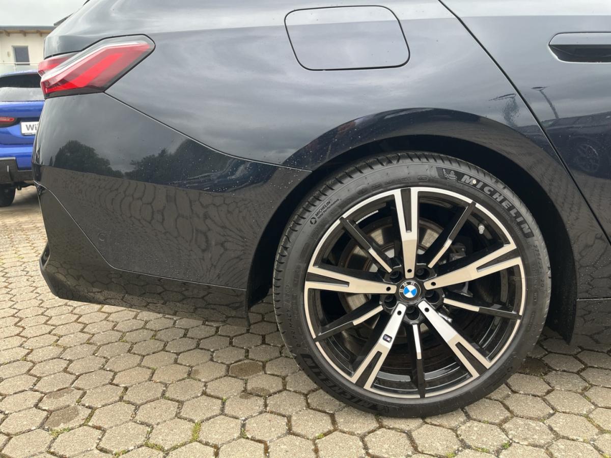 Originalaufnahme des Fahrzeugs