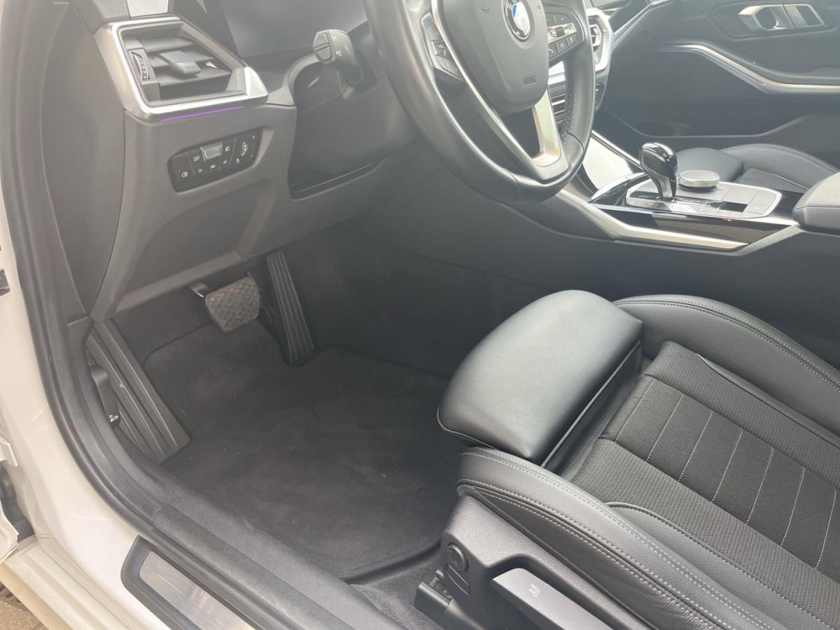 Originalaufnahme des Fahrzeugs Originalaufnahme des Fahrzeugs