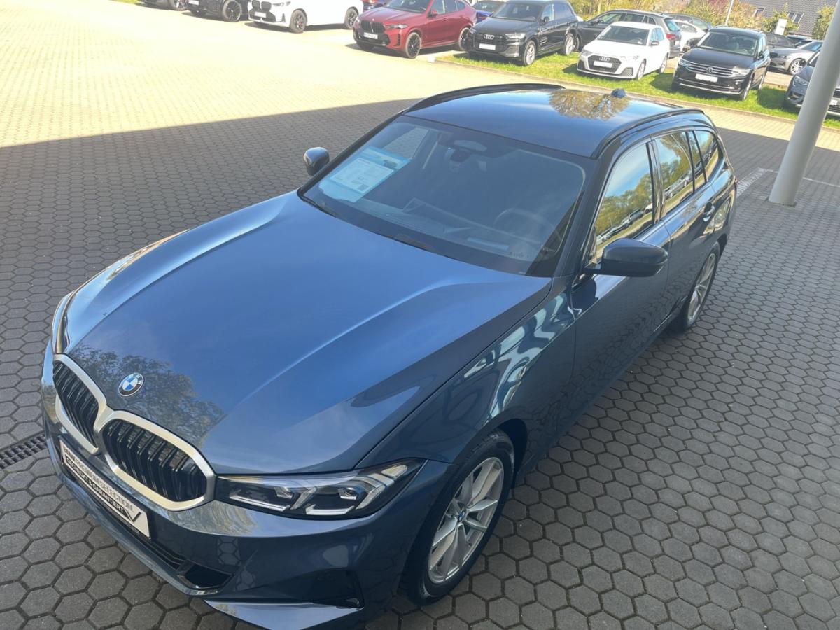 Originalaufnahme des Fahrzeugs Originalaufnahme des Fahrzeugs