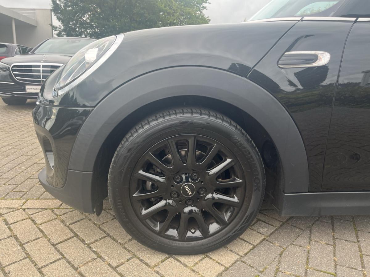Originalaufnahme des Fahrzeugs Originalaufnahme des Fahrzeugs