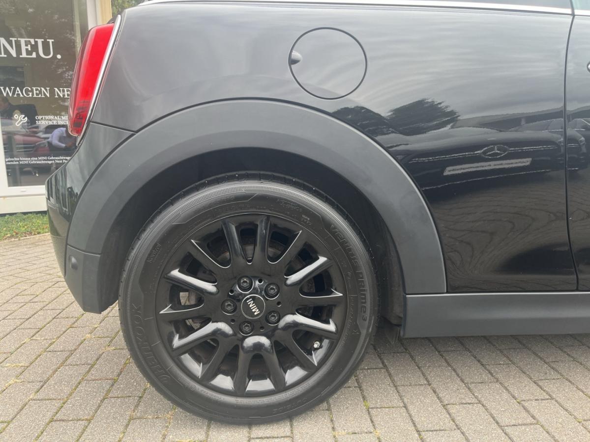 Originalaufnahme des Fahrzeugs Originalaufnahme des Fahrzeugs