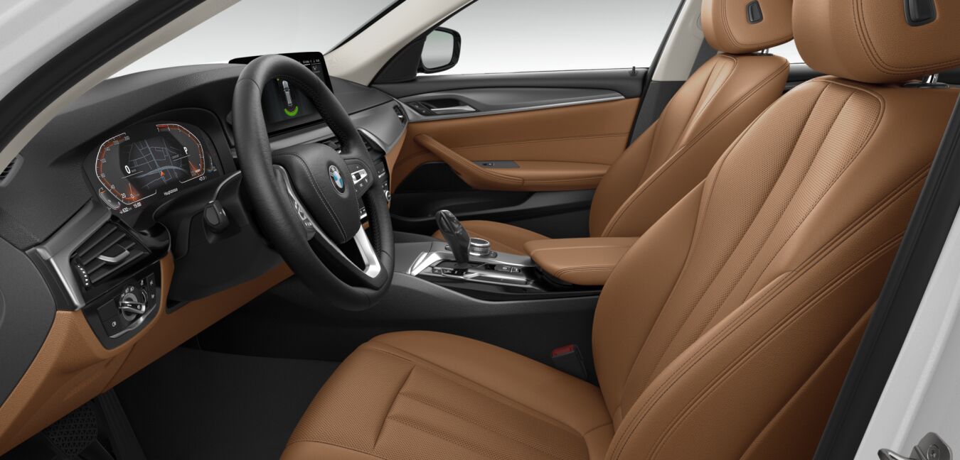 BMW BMW 5er im Innenraum seitlich BMW BMW 5er im Innenraum seitlich