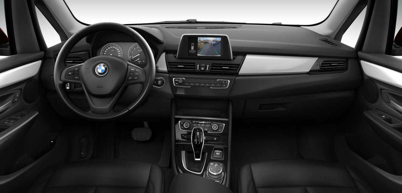 BMW BMW 2er im Innenraum von vorne