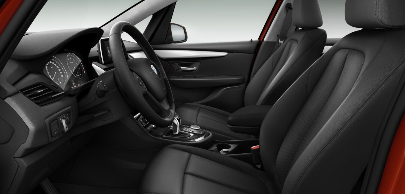 BMW BMW 2er im Innenraum seitlich