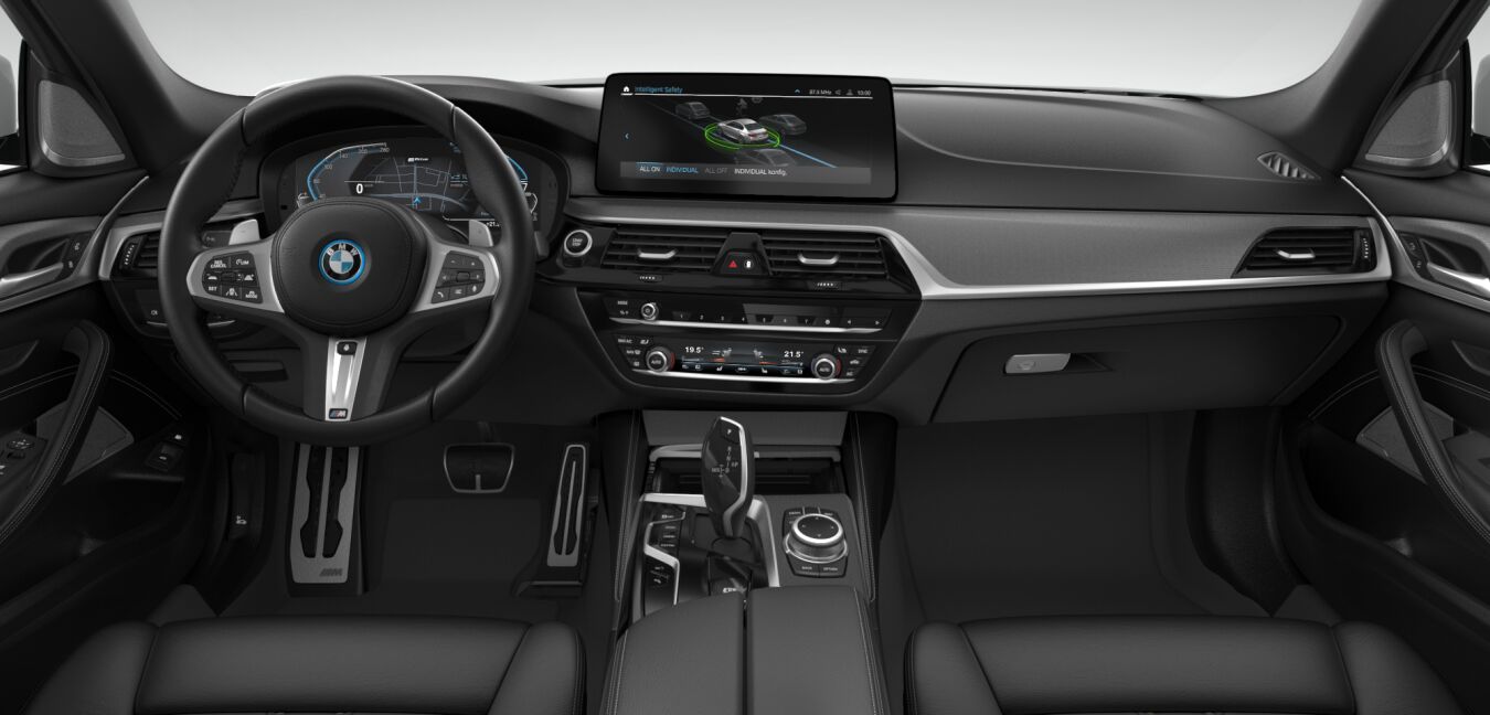 BMW BMW 5er im Innenraum von vorne BMW BMW 5er im Innenraum von vorne