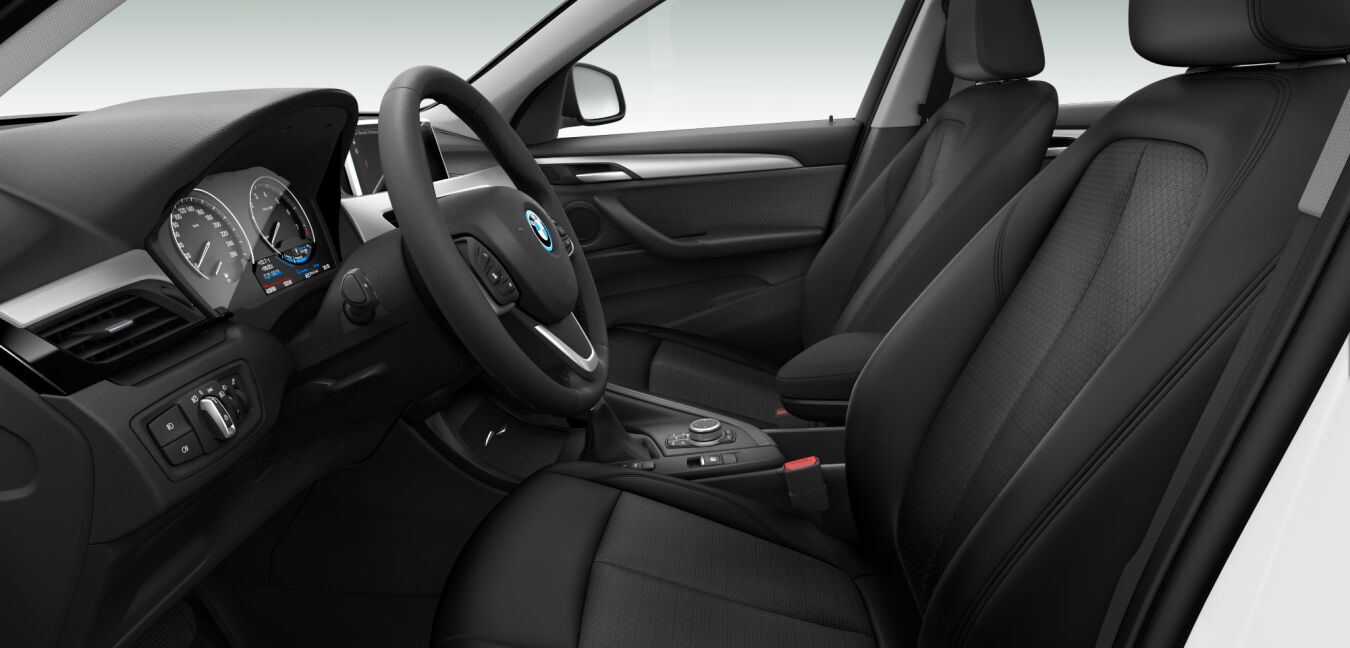 BMW BMW X im Innenraum seitlich BMW BMW X im Innenraum seitlich
