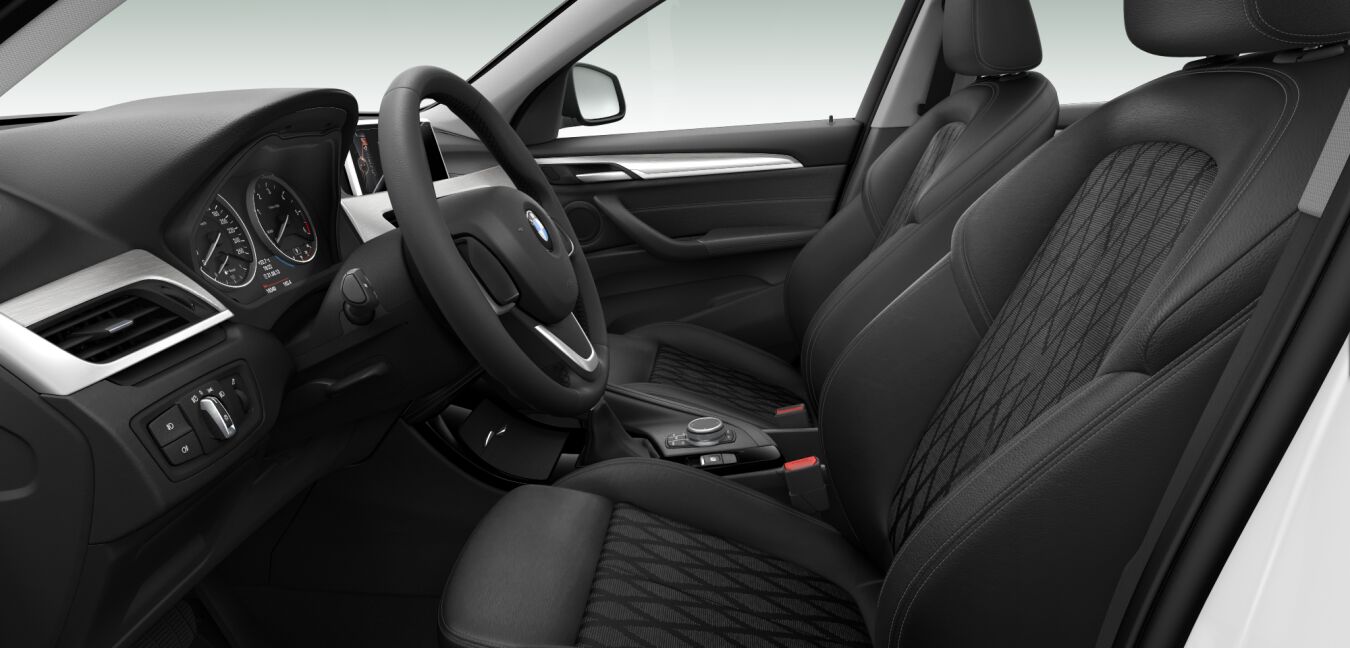BMW BMW X im Innenraum seitlich BMW BMW X im Innenraum seitlich