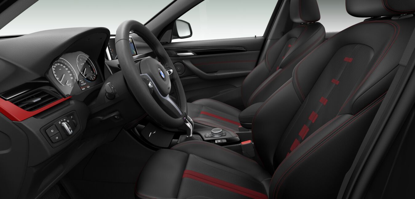 BMW BMW X im Innenraum seitlich BMW BMW X im Innenraum seitlich