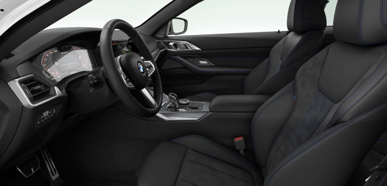 BMW BMW 4er im Innenraum seitlich BMW BMW 4er im Innenraum seitlich