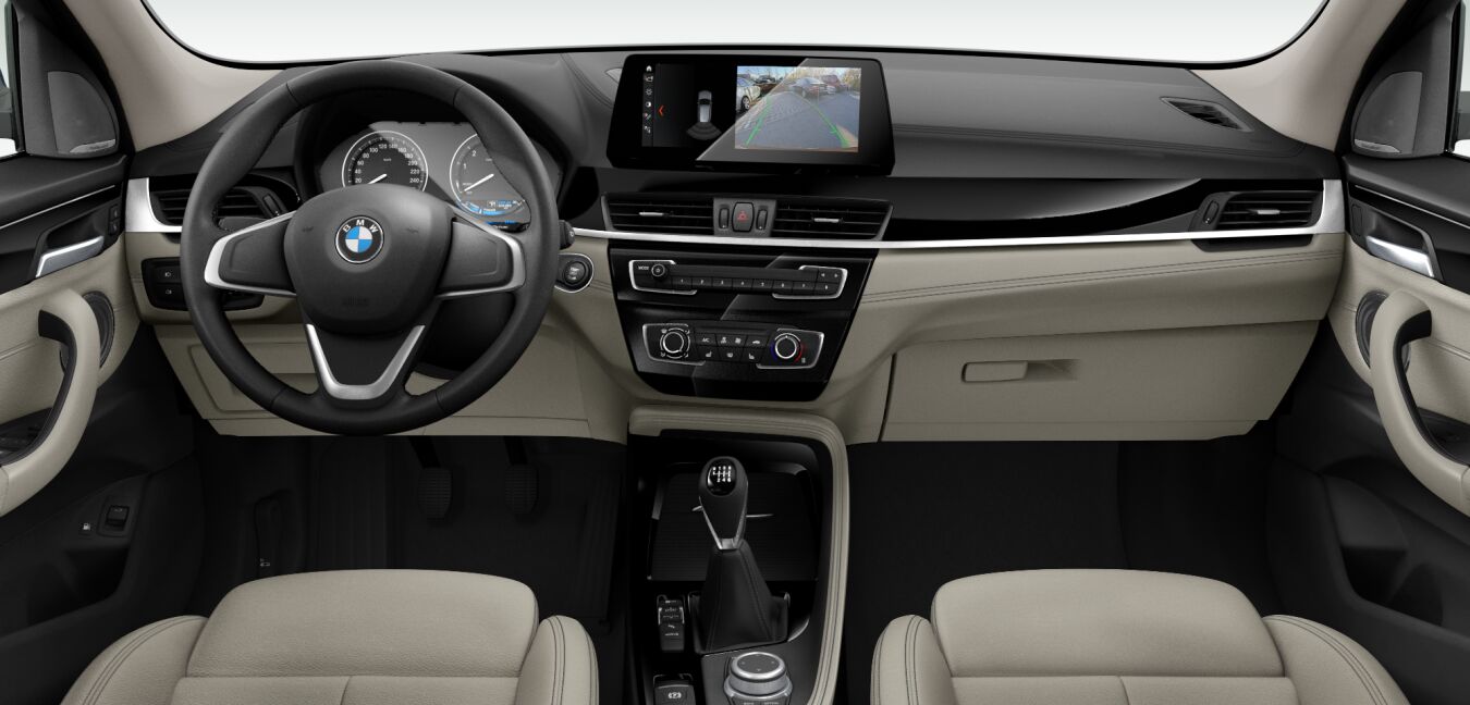 BMW BMW X im Innenraum von vorne BMW BMW X im Innenraum von vorne