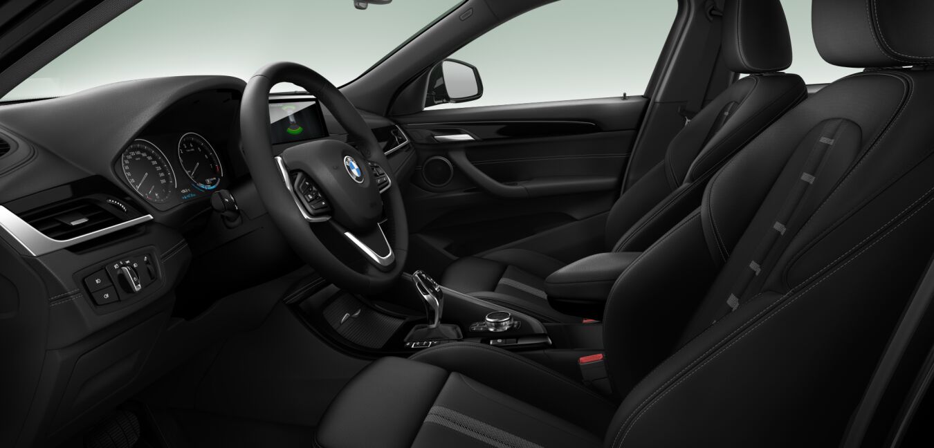 BMW BMW X im Innenraum seitlich BMW BMW X im Innenraum seitlich