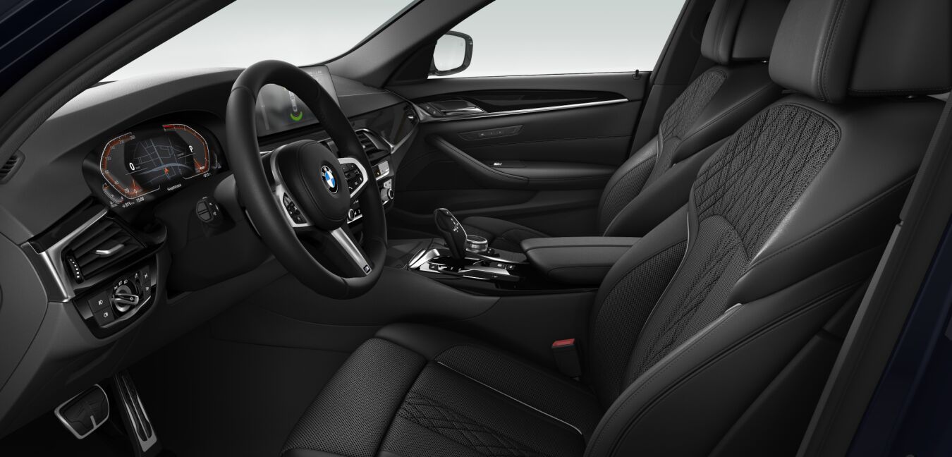 BMW BMW 5er im Innenraum seitlich BMW BMW 5er im Innenraum seitlich