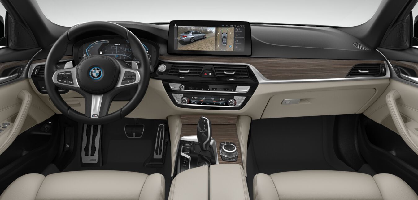 BMW BMW 5er im Innenraum von vorne BMW BMW 5er im Innenraum von vorne