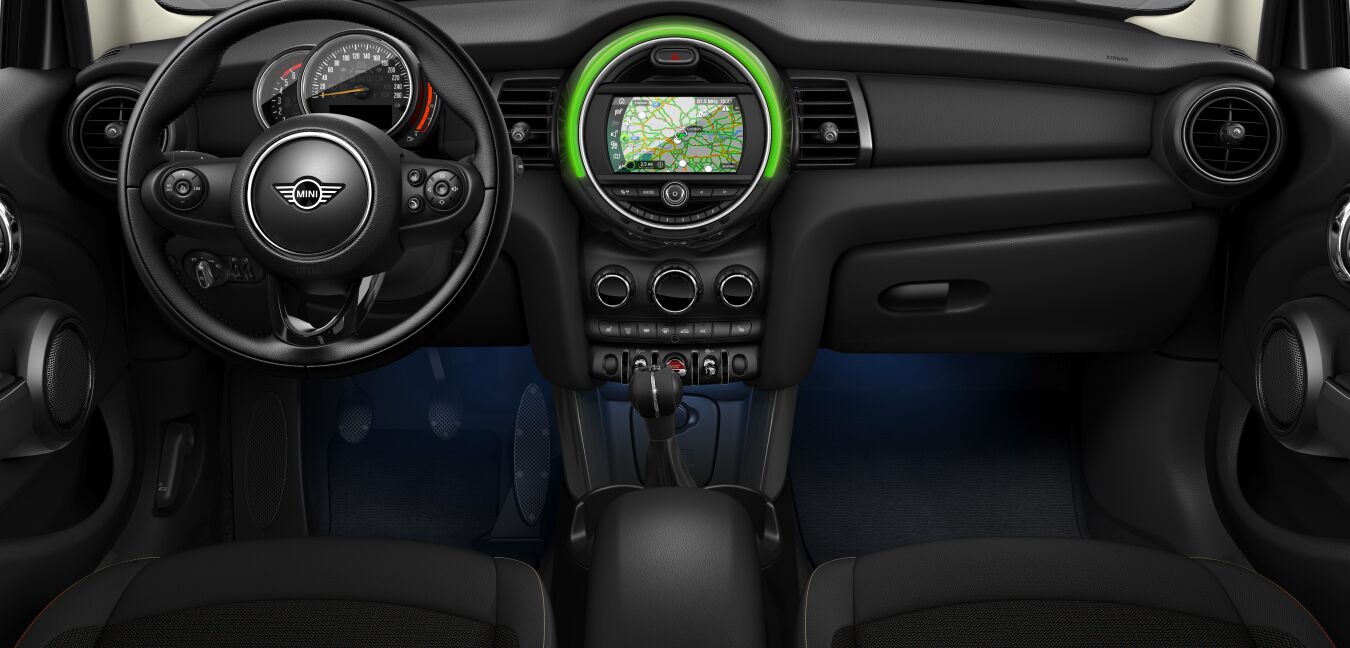 MINI MINI 5-Türer im Innenraum von vorne