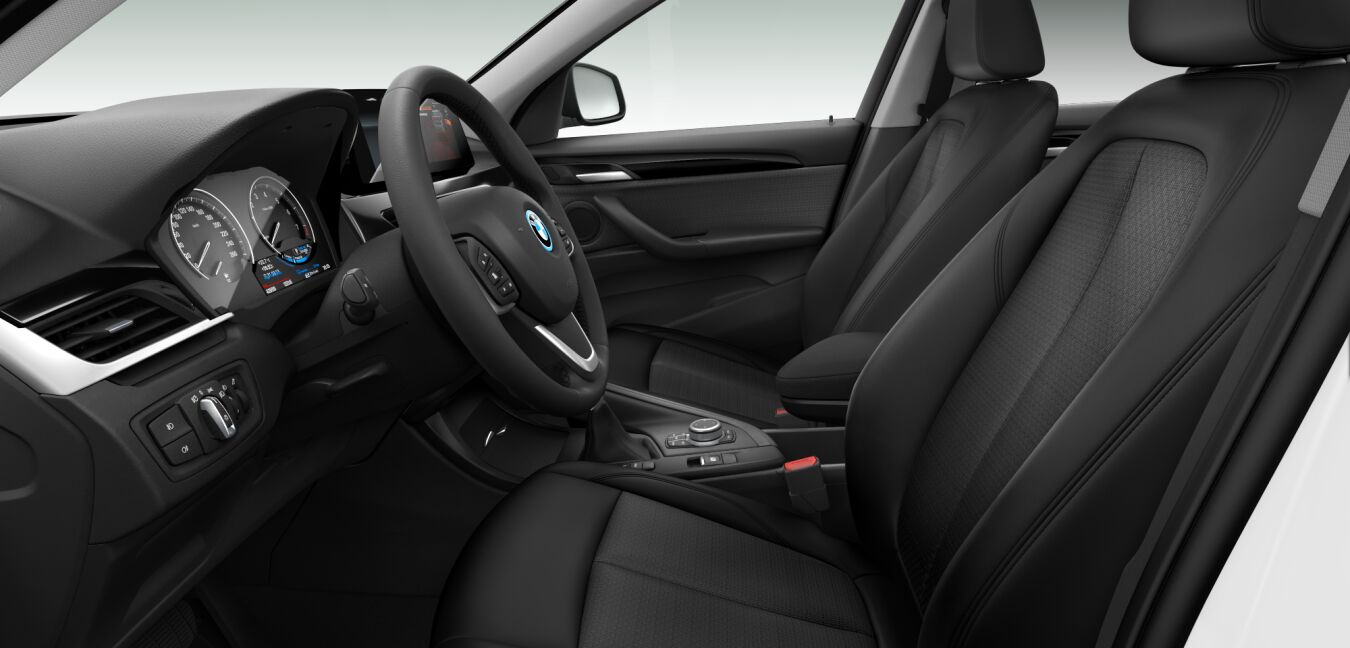 BMW BMW X im Innenraum seitlich BMW BMW X im Innenraum seitlich