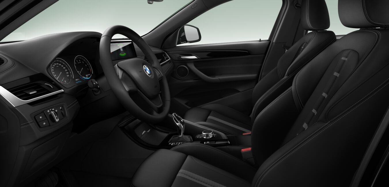 BMW BMW X im Innenraum seitlich BMW BMW X im Innenraum seitlich