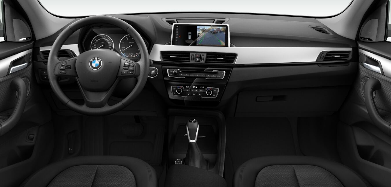 BMW BMW X im Innenraum von vorne