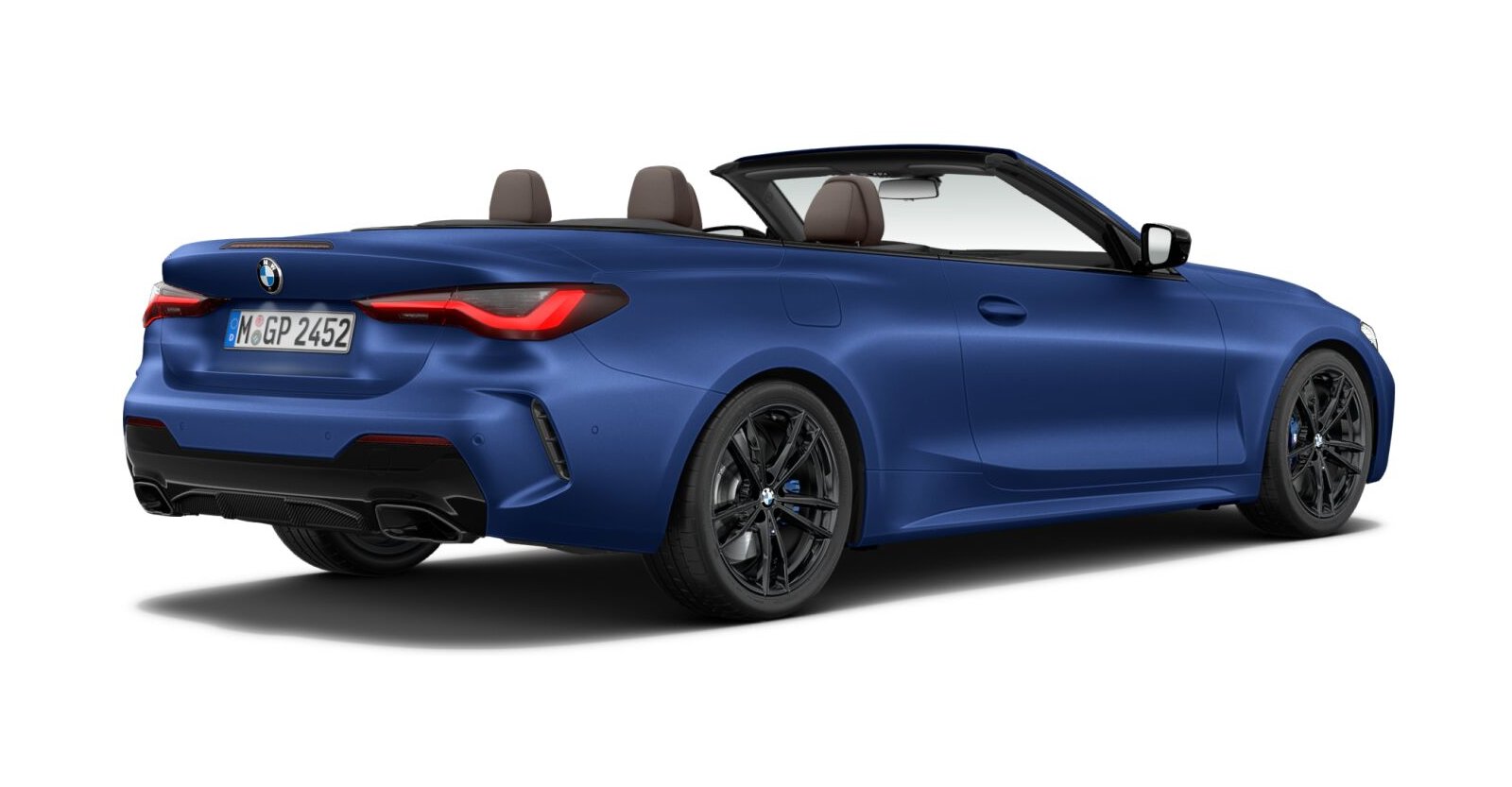 BMW BMW 4er in Blau von hinten