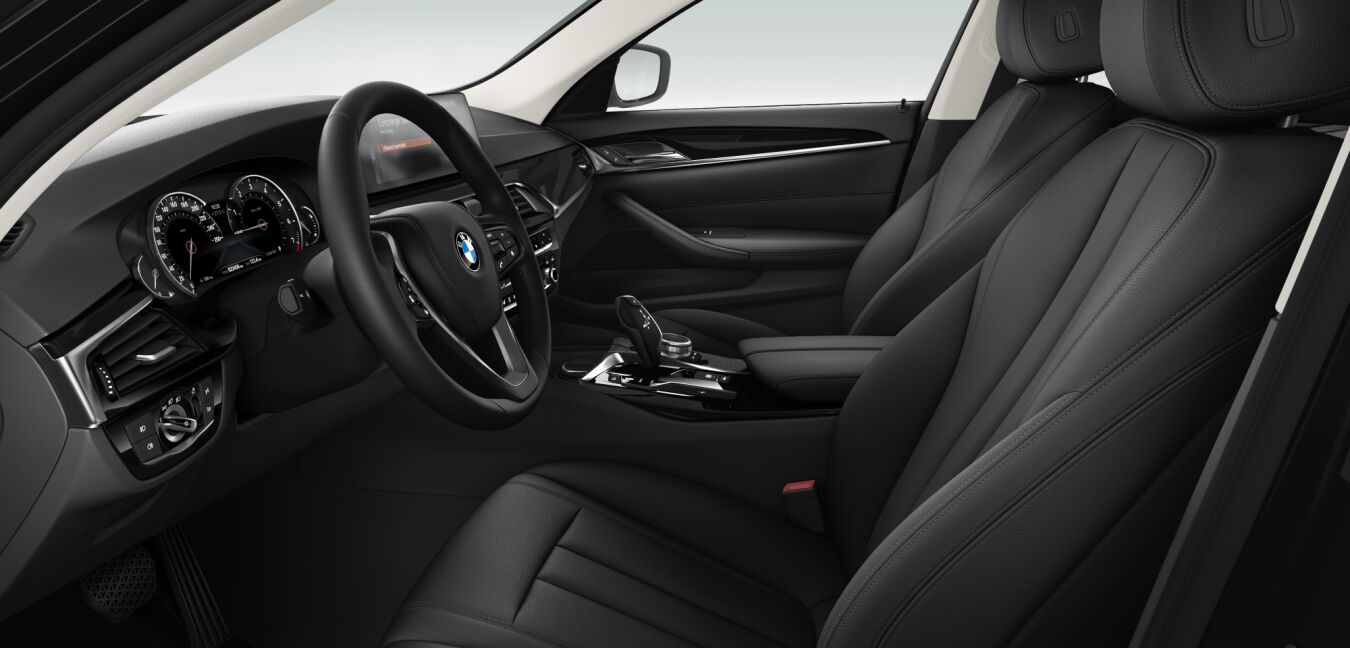 BMW BMW 5er im Innenraum seitlich BMW BMW 5er im Innenraum seitlich