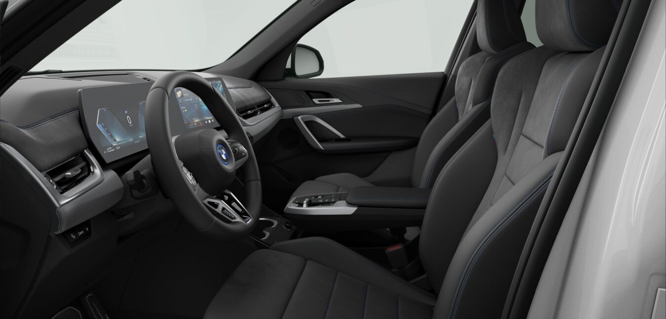 BMW BMW X im Innenraum seitlich