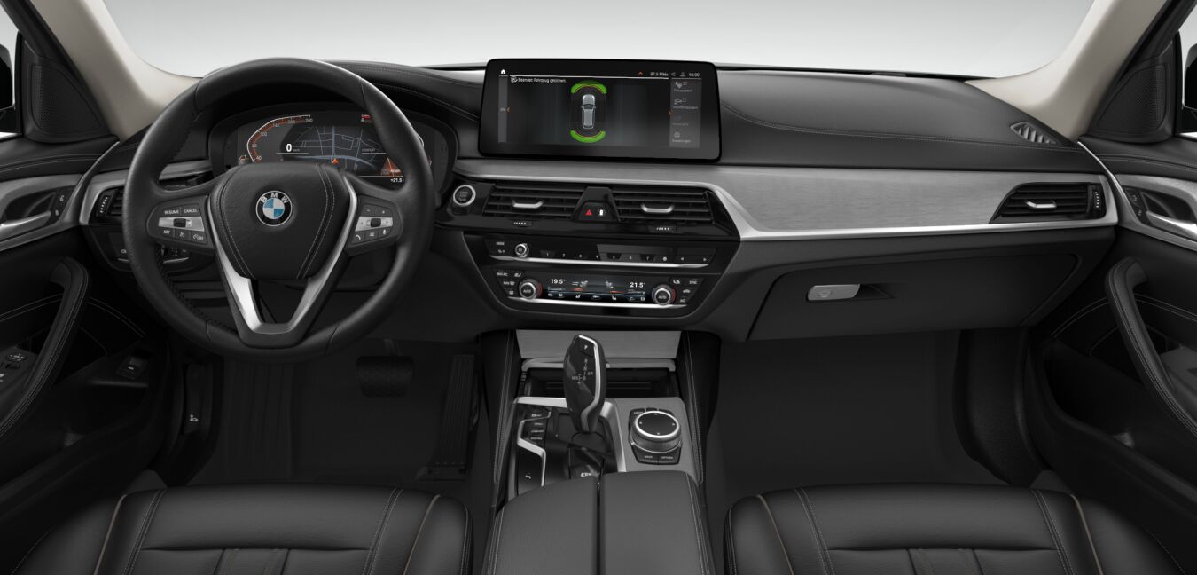 BMW BMW 5er im Innenraum von vorne BMW BMW 5er im Innenraum von vorne