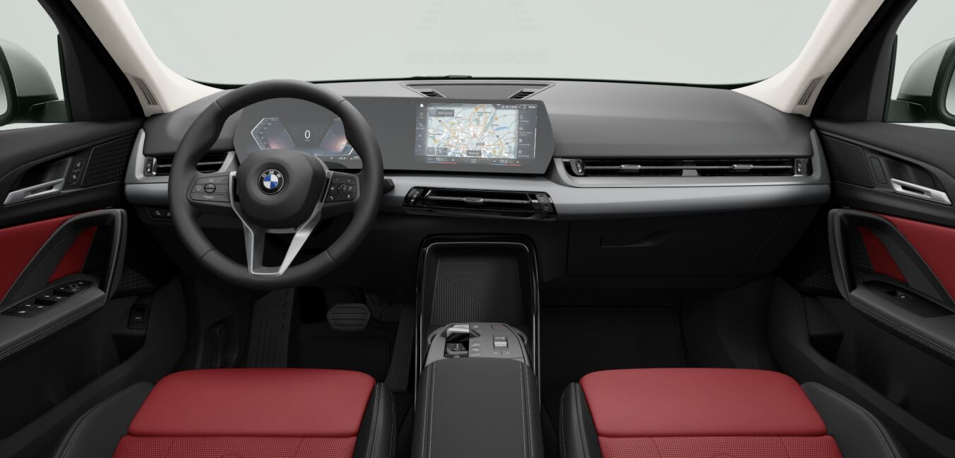 BMW BMW X im Innenraum von vorne