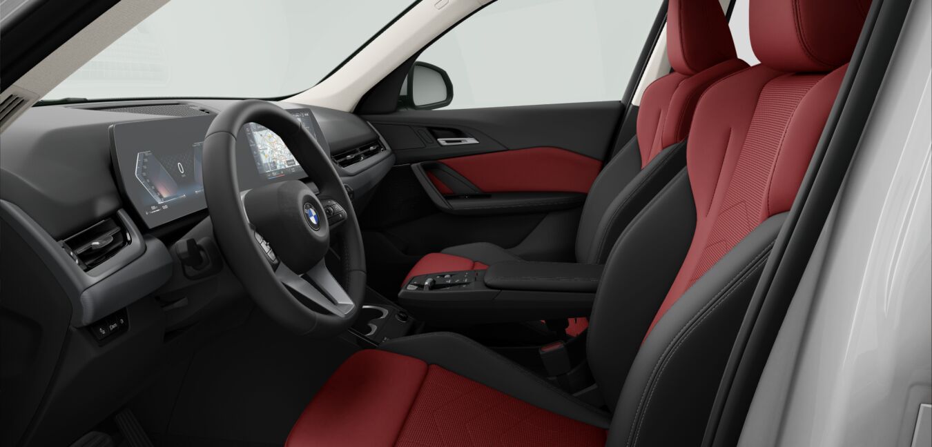 BMW BMW X im Innenraum seitlich